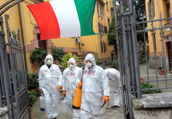 Febra nu este semnul distinctiv al debutului infecţiei cu COVID-19