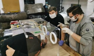 Produs de Cluj: „Acvariul” care-i protejează pe medici de COVID-19