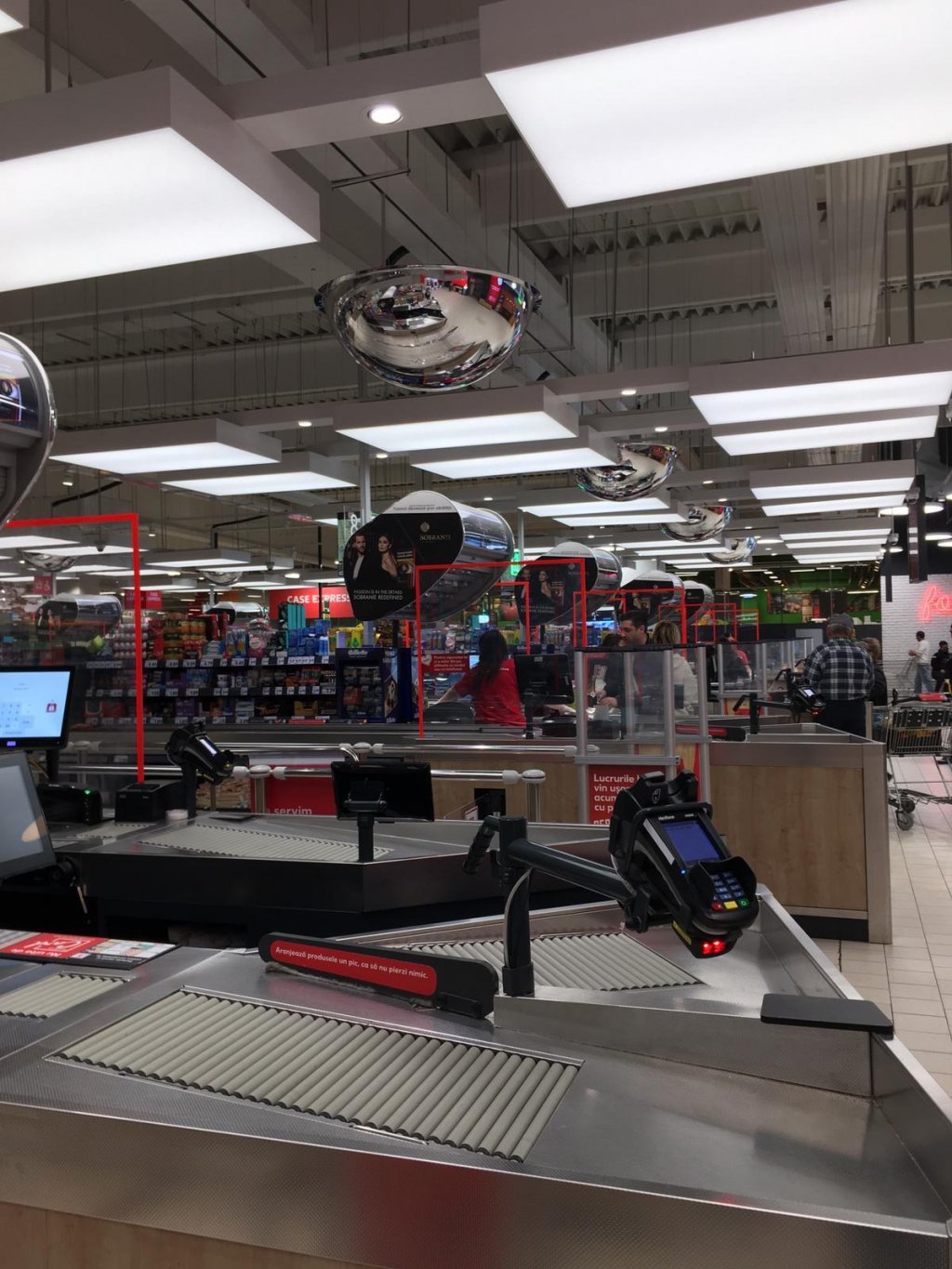 Lanțul de magazine Kaufland își achită în avans impozitele la stat