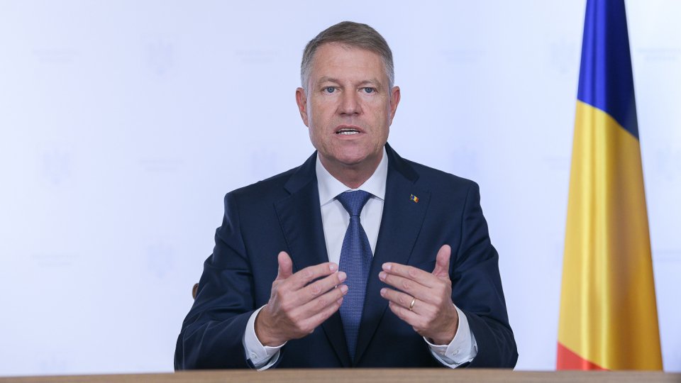 Iohannis, apel către românii din diaspora: "Dragii mei, nu veniţi anul acesta acasă de Sărbători"
