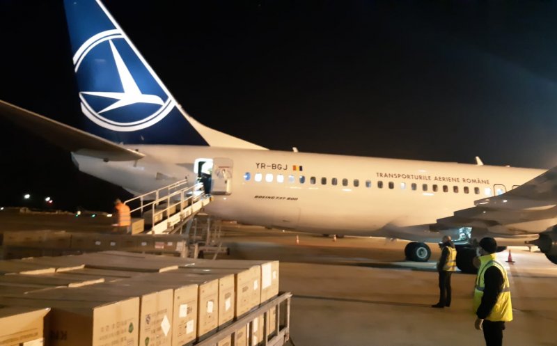 TAROM, în lupta împotriva COVID-19. Nouă tone de echipamente medicale din China au ajuns aseară în ţară