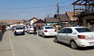 Le-au tăiat tot cheful! Petrecăreți din Turda, băgați în casă cu armata și poliția