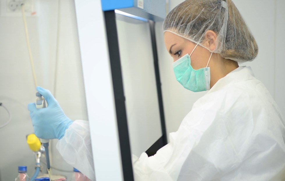Farmec așteaptă avizele pentru biocide. "Până atunci, fabricăm igienizante pentru mâini, pe care le livrăm deja de 2 săptămâni"