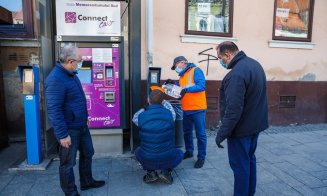 Care sunt stațiile de autobuz dotate cu dispensere cu soluție dezinfectantă
