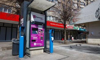 Care sunt stațiile de autobuz dotate cu dispensere cu soluție dezinfectantă