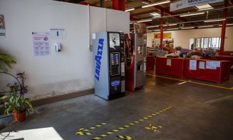 Care sunt stațiile de autobuz dotate cu dispensere cu soluție dezinfectantă