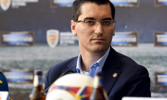 Fotbal: "Prin reluarea competiţiilor putem să contribuim la ieşirea din anxietatea socială"