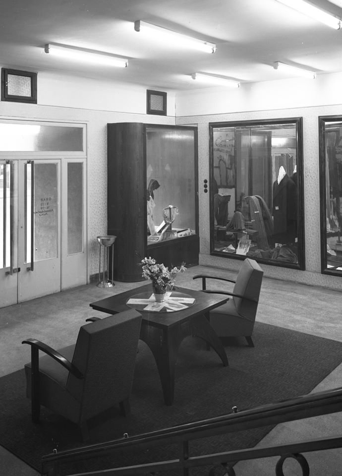 A fost una dintre cladirile simbol a Clujului comunist. Cum arăta în '63