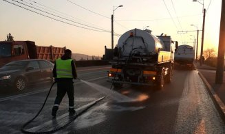 Continuă igienizarea străzilor și trotuarelor din Cluj-Napoca. Programul pentru următoarele două zile