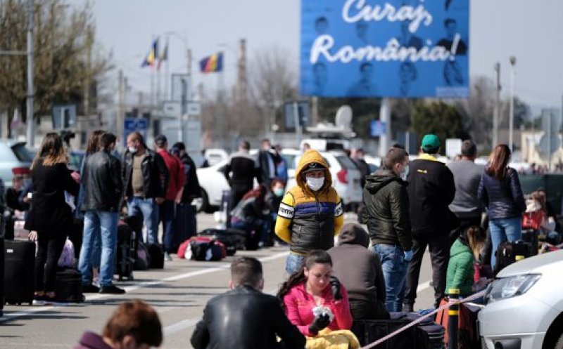 Încă 1.000 de "sezonieri" au plecat de pe aeroportul din Cluj. Pentru câți bani își iau lumea în cap românii în plină pandemie