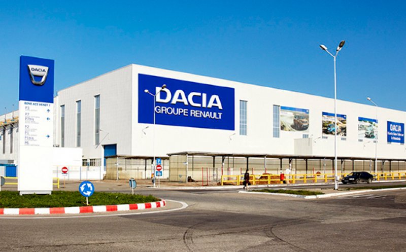 Uzinele Dacia, pregătite să reia progresiv activitatea începând de astăzi