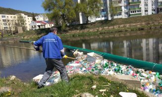 Cantități impresionante de deșeuri pe Someșul Mic,  la intrarea în Cluj-Napoca