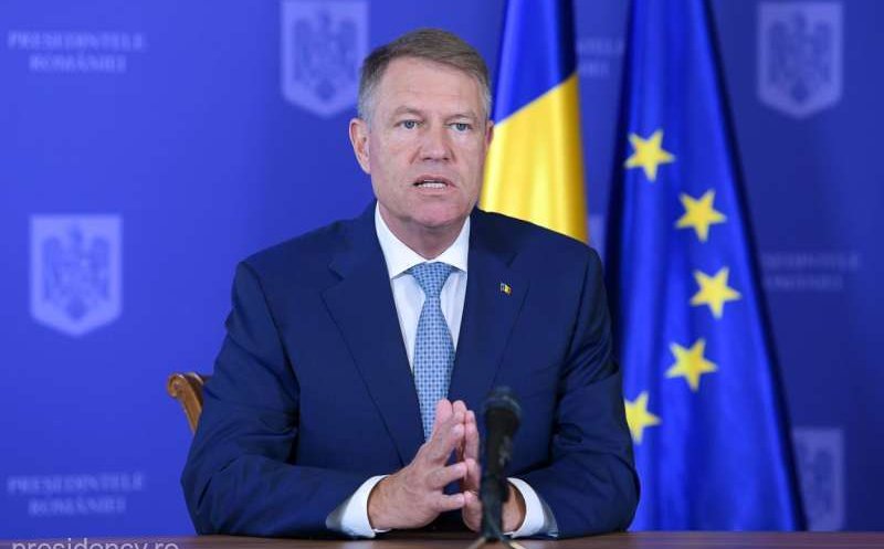 Klaus Iohannis participă astăzi la videoconferinţa CE pe tema măsurilor privind gestionarea pandemiei COVID-19
