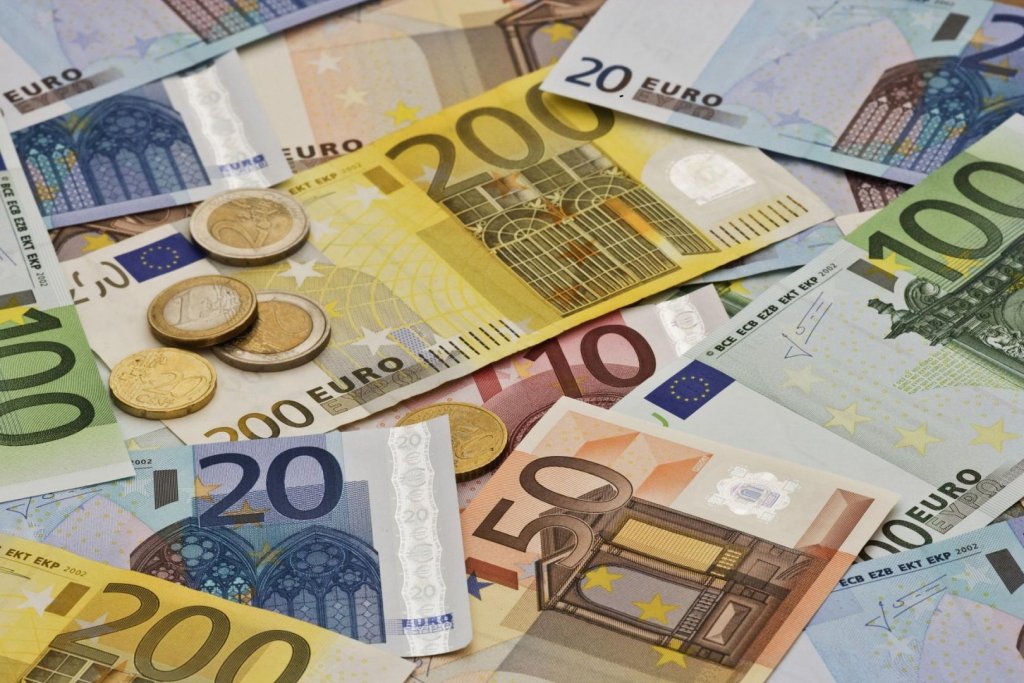 Sectorul turismului din Europa are nevoie de 375 miliarde de euro pentru a se redresa