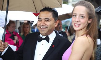 O tânără artistă cu rădăcini la Cluj ia cu asalt lumea filmului şi face senzaţie la Los Angeles