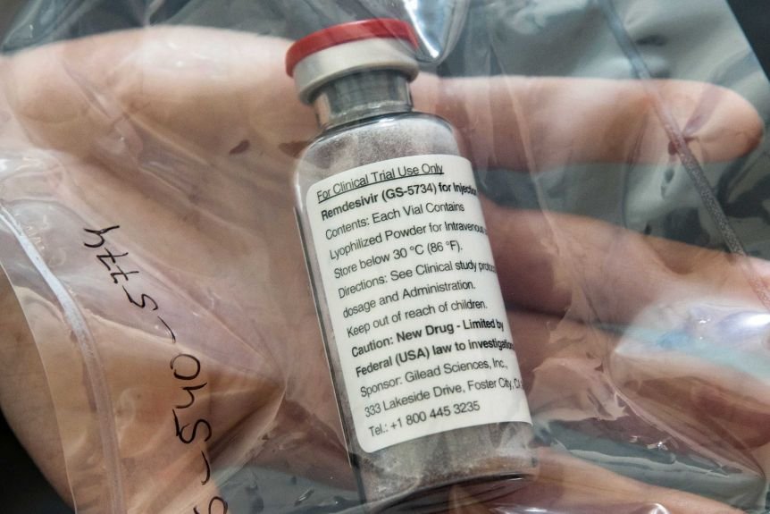Donald Trump a anunţat autorizarea în regim de urgenţă a medicamentului remdesivir
