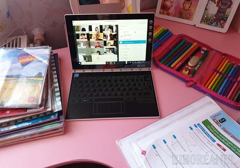 Anisie nu exclude ca școlile să rămână închise și în septembrie. Obiectivul ministerului, să asigure până în toamnă laptop-uri sau tablete pentru toţi elevii care nu au astfel de dispozitive
