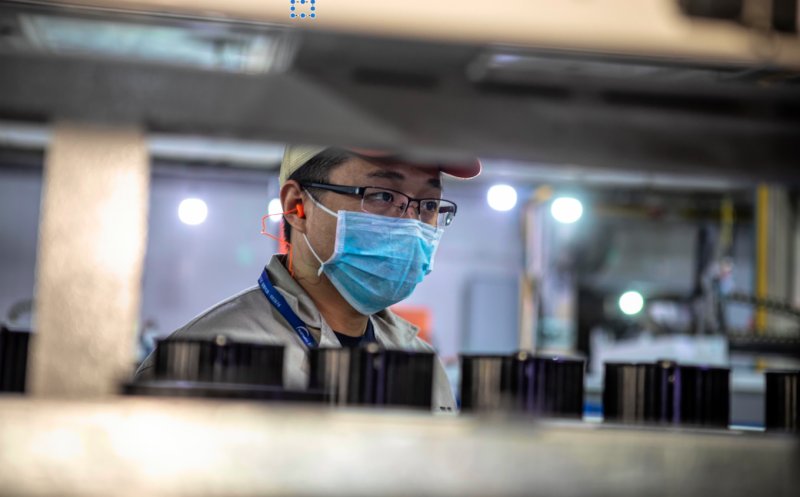 Exporturile Chinei au crescut în aprilie, deşi analiştii estimau o scădere
