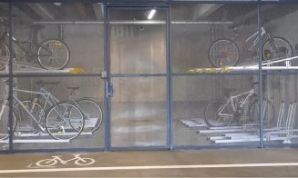 Primăria a inaugurat 96 de locuri moderne pentru biciclete în parkingurile Primăverii și Băișoara