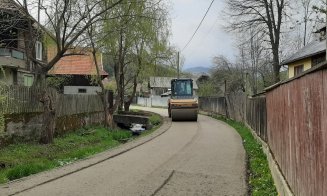 Lucrări de întreținere pe drumul judeţean 103J Alunișu – Săcuieu - Vișagu. Acestea se vor finaliza cu așternerea de covor asfaltic
