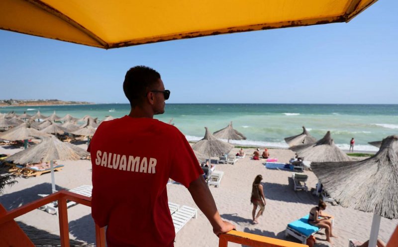Reguli noi şi pentru salvamari din 15 mai, chiar dacă hotelurile de pe litoral se redeschid doar după 1 iunie