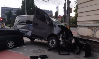 Accident spectaculos în această seară la Teatrul Național