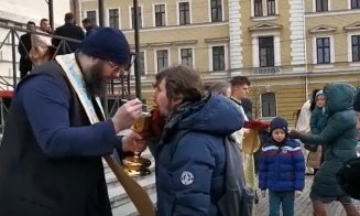 Din 15 mai vei putea merge la Biserică. Slujbele se vor ţine, însă, afară, iar masca e obligatorie