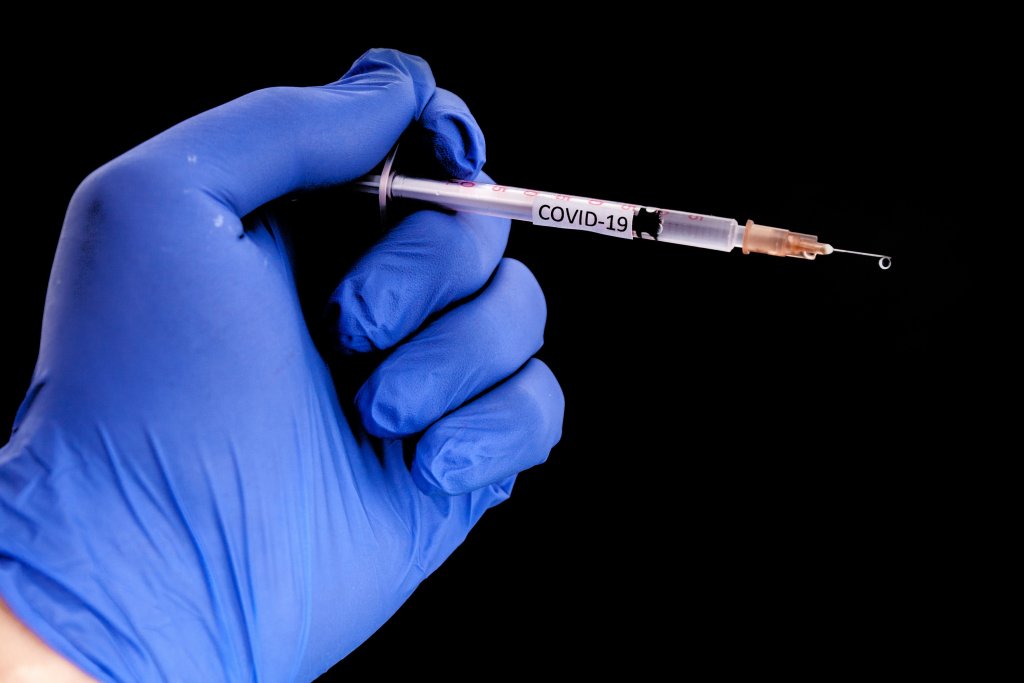 Noul coronavirus suferă mutaţii similare cu HIV. Acest lucru poate nărui speranţa că va exista vreodată un vaccin eficient