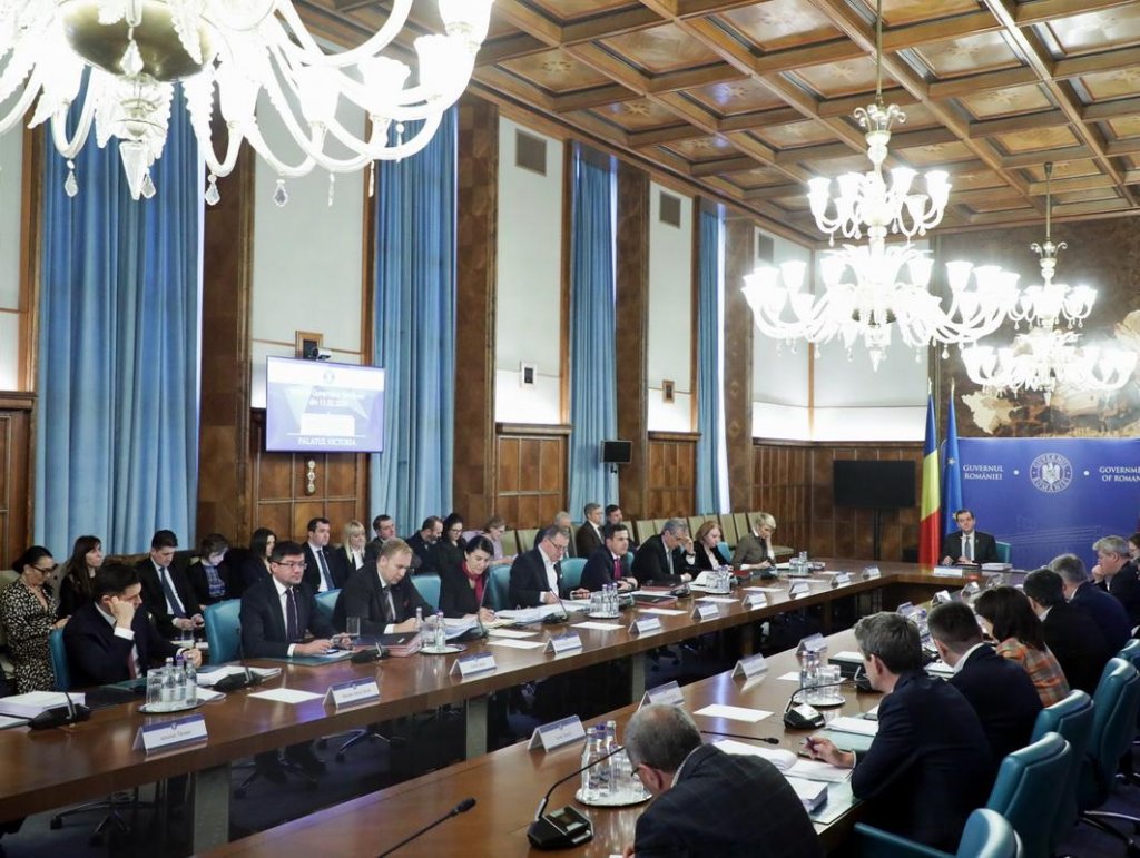 Guvernul a decis prelungirea şomajului tehnic până la data de 1 iunie