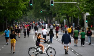 Fără distanţare socială ar fi de 35 de ori mai multe cazuri de Covid-19
