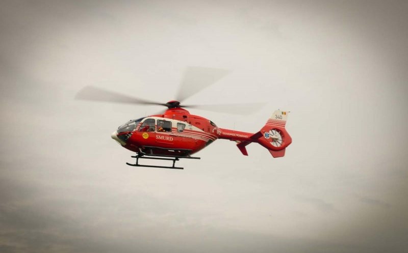 Un bărbat a căzut de la 30 m în Cheile Turzii. A fost preluat de un elicopter SMURD