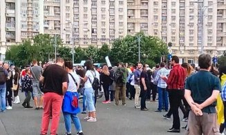 Nou protest împotriva Guvernului în  Piața Victoriei