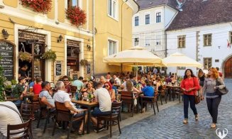 Restaurantele şi terasele rămân închise. Proprietarii reacţionează în consecinţă