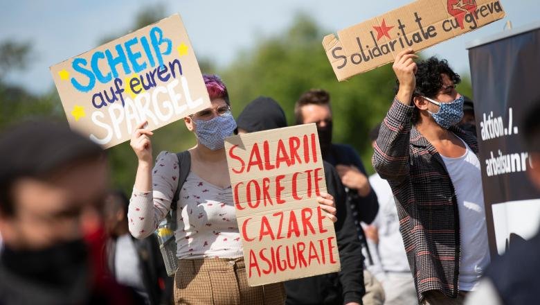 Muncitorii sezonieri din Germania au ieşit la proteste. Acuză neplata salariilor și condițiile groaznice de muncă şi cazare