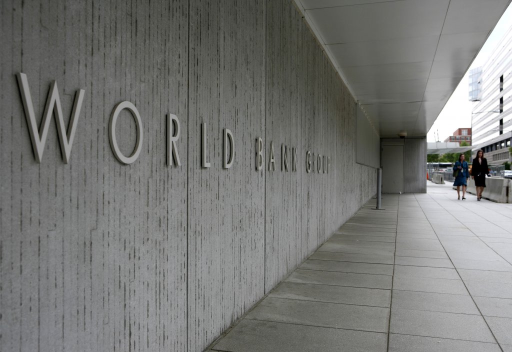 Banca Mondială avertizează: 60 de milioane de oameni vor ajunge la sărăcie extremă