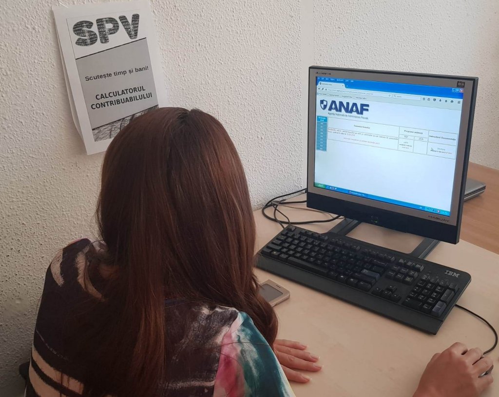Fiscul clujean îi ține pe contribuabili departe de ghișee