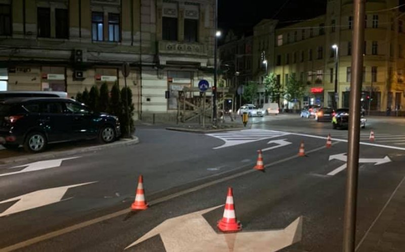 Marcaje noi într-o intersecţie din centrul şi bariera repusă pe Mamaia