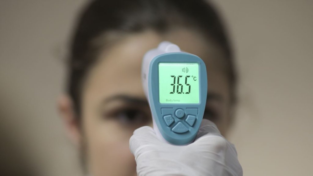 Ministerul Sănătății: Triajul epidemiologic este obligatoriu la intrarea într-o incintă