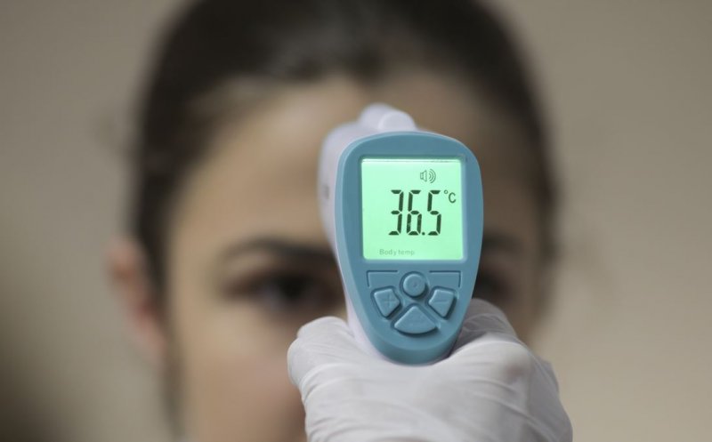 Ministerul Sănătății: Triajul epidemiologic este obligatoriu la intrarea într-o incintă