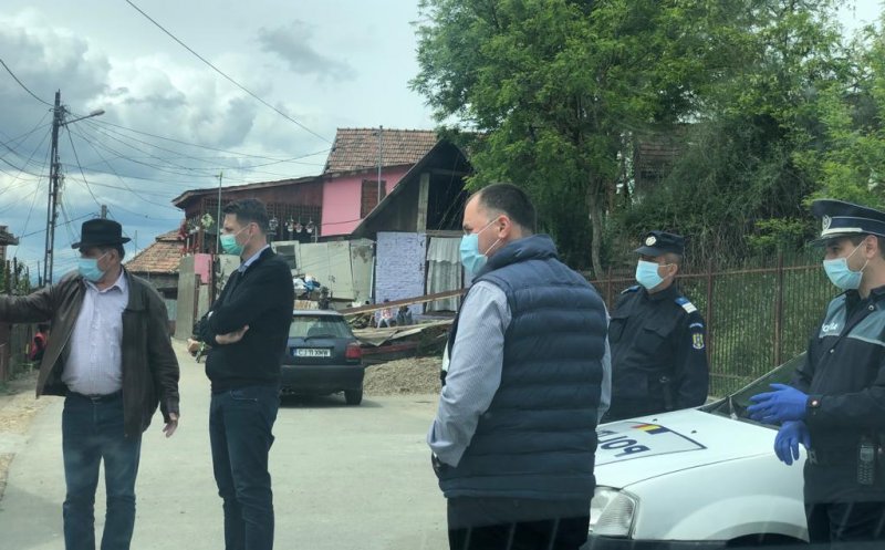 Carantină sub pază în Viișoara, unde au fost descoperiți 4 copii cu coronavirus