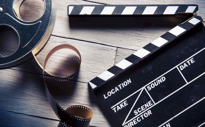 Premierul Orban: Discuţii cu reprezentanţii industriei cinematografice, în perspectiva reluării activităţii