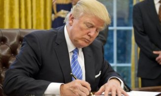 Ordin executiv semnat de Trump pentru limitarea protecţiei platformelor de socializare. Unele acţionează "părtinitor"