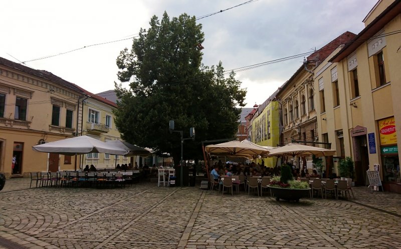 Redeschiderea teraselor din "valul doi de relaxare" vine cu reguli stricte