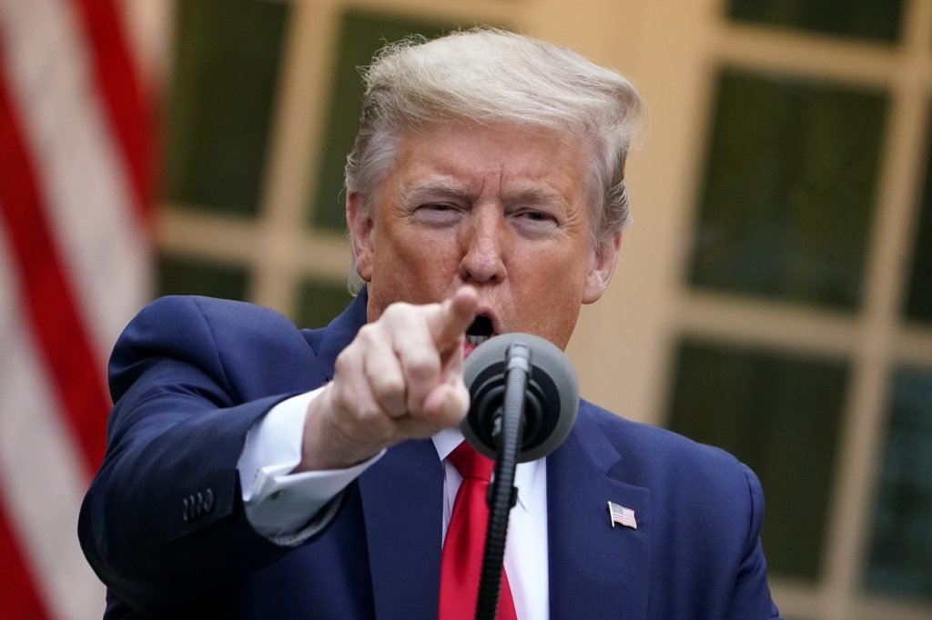 Preşedintele Trump a distribuit o scrisoare în care protestatarii din faţa Casei Albe sunt numiţi „terorişti”