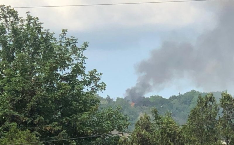Incendiu la o casă în Hoia