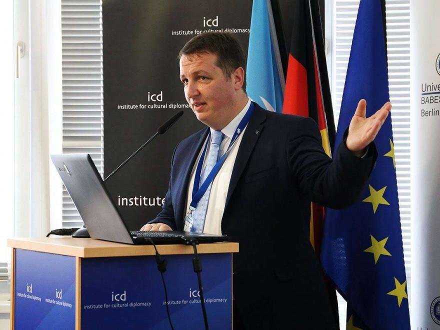 Banca Transilvania: economia țării a crescut, cea a Europei a scăzut