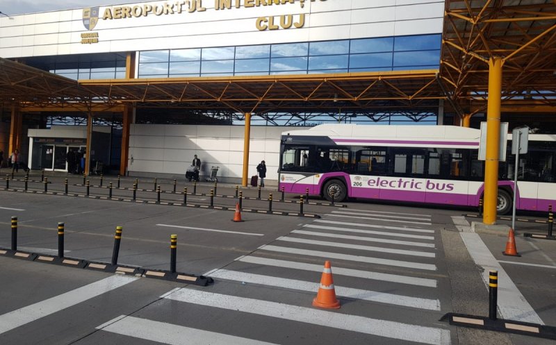 Lipsa de comunicare întârzie staţia de autobuz de la aeroportul Cluj