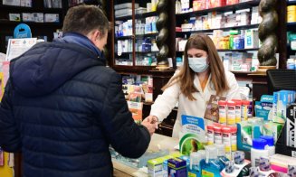 Cabinetele medicale şi farmaciile ar putea primi de la stat 5.000 de lei lunar, pentru materiale de protecţie