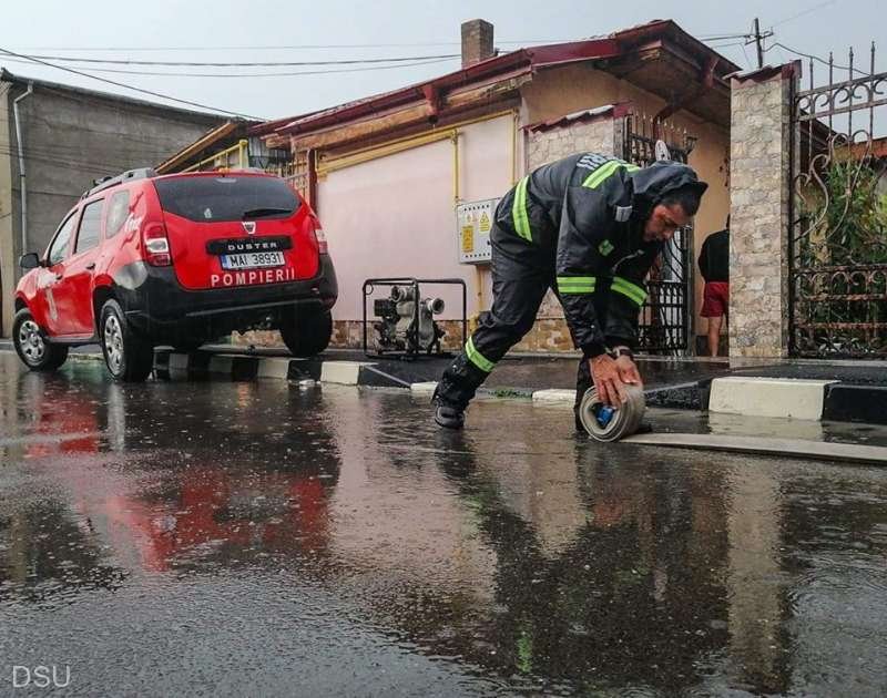 20 de judeţe, printre care şi Clujul, au fost afectate de fenomenele hidrometeorologice din ultimele 24 de ore
