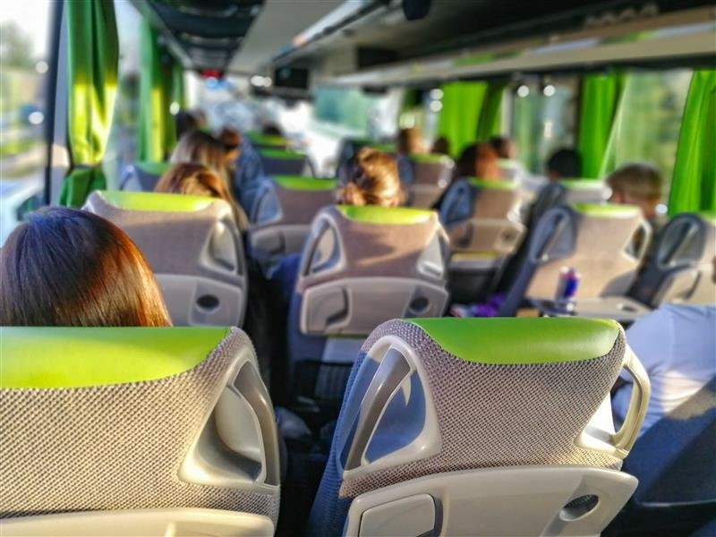 Repornesc autocarele din Cluj spre Ungaria și Austria. Masca va fi obligatorie